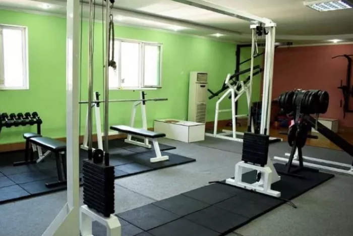 Тренажёрный зал "Grand Sport Gym".