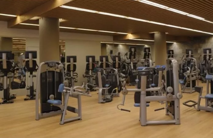 Тренажёрный зал "Grand Sport Gym".