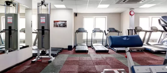 Фитнес-клуб "Cube".