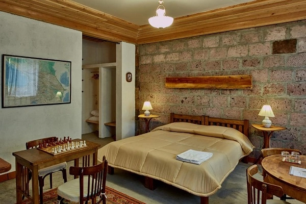 Отель "Villa Kars".