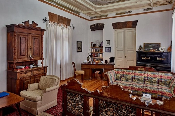 Отель "Villa Kars".