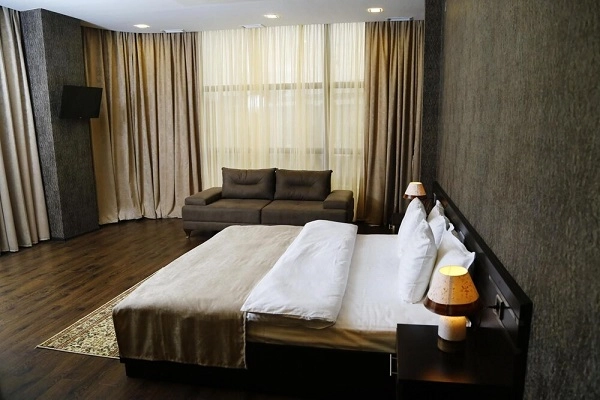 Отель в Гюмри "Tomu's Hotel".