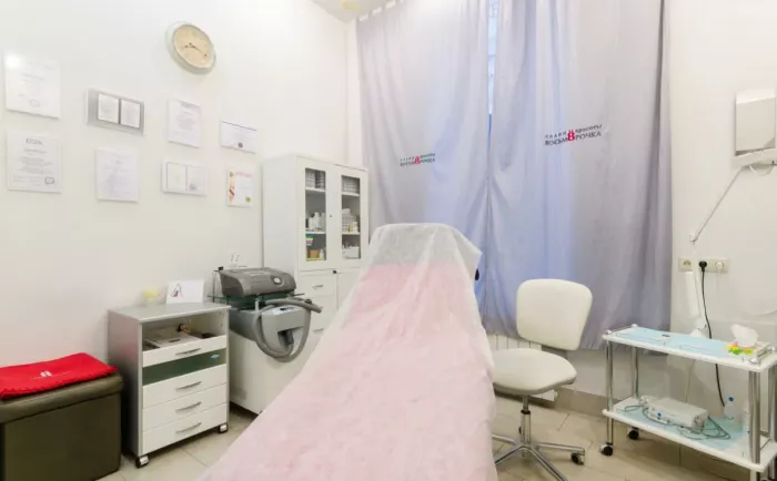 Cеть студий красоты и колористики "Salon N8 by Color Me".