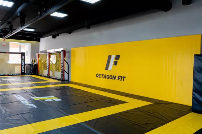 Фитнес-клуб "Octagon-Fit".