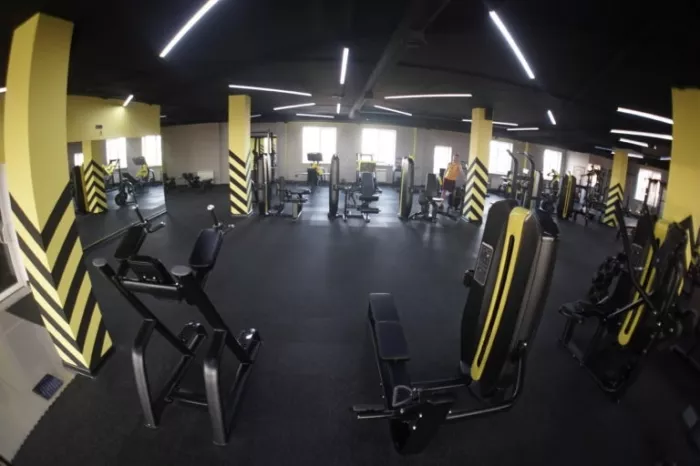 Фитнес-клуб "Octagon-Fit".