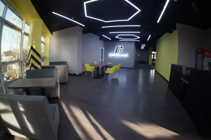 Фитнес-клуб "Octagon-Fit".