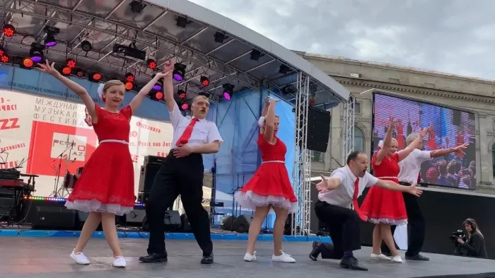 Танцевальный клуб "Чикаго"