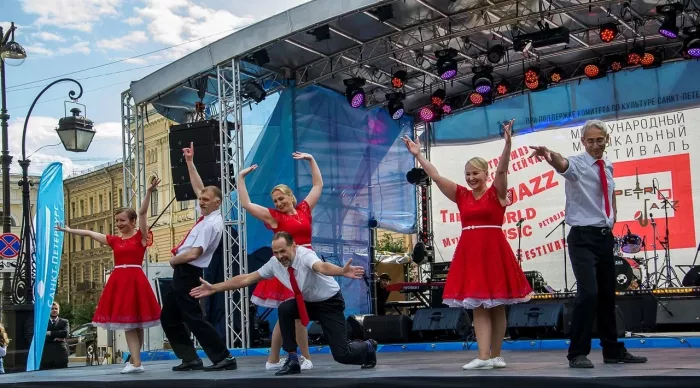 Танцевальный клуб "Чикаго"