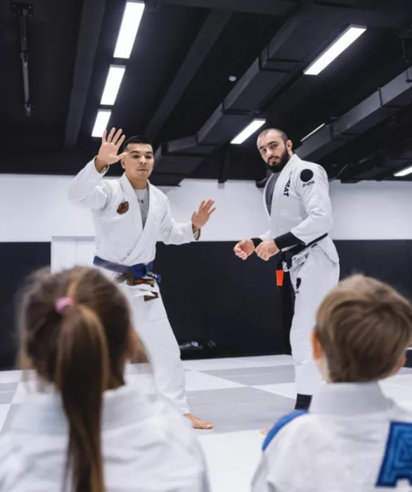 Тренажёрный зал "Checkmat Academy".