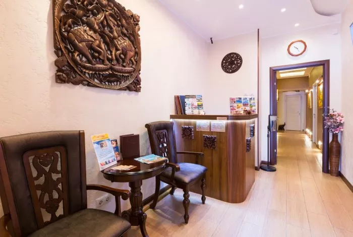 Сеть тайских SPA салонов "Thai-SPA 7 красок".