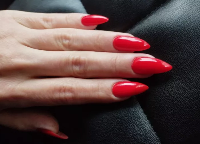 Ногтевая студия "4hands".