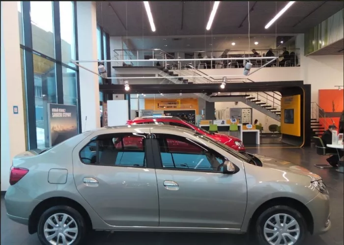Автосалон "Авантайм".