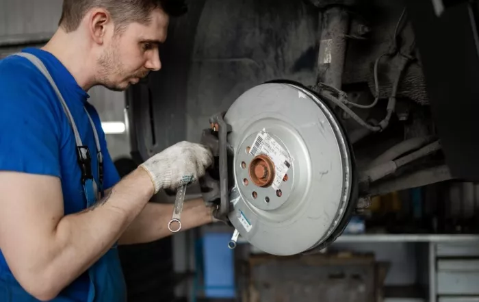 Продажа легковых автомобилей "Автотехцентр Немецкий Дом".