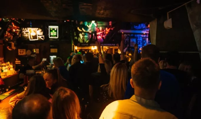 Кафе-бар "The old school pub".
