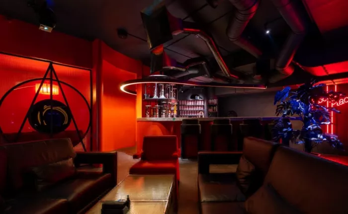 Лаундж-бар "HookahPlace Futura".