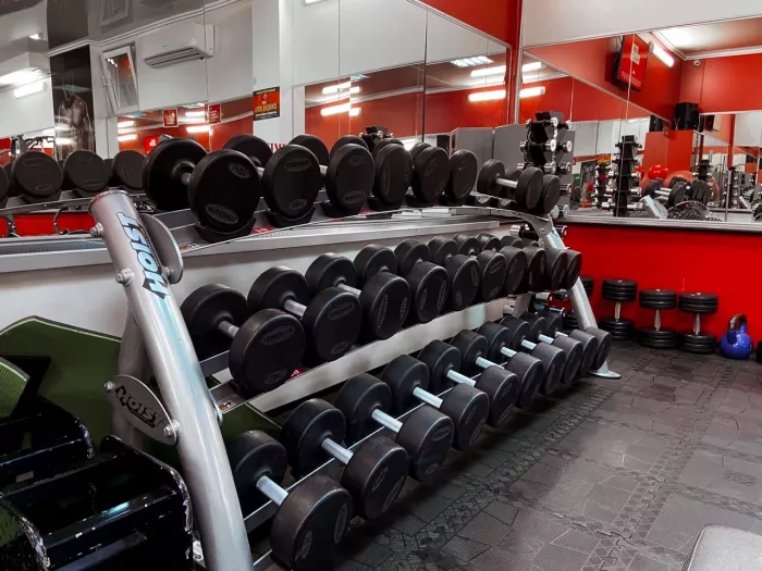 Фитнес-клуб "Time fitness".