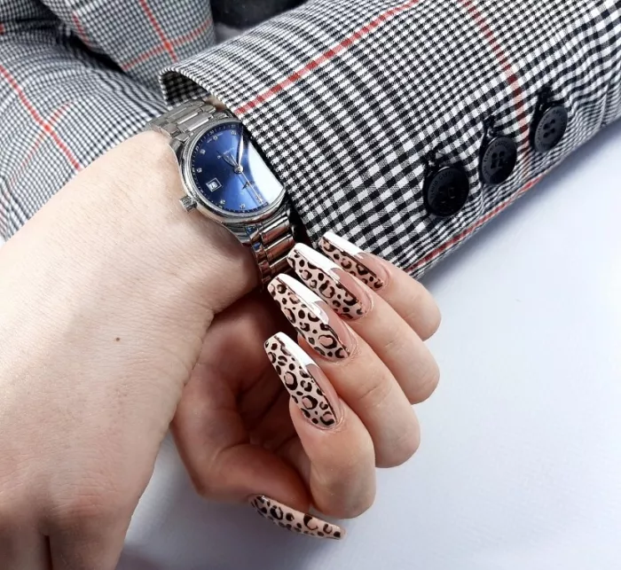 Студия красоты "Irina krutik. Nails & beauty".