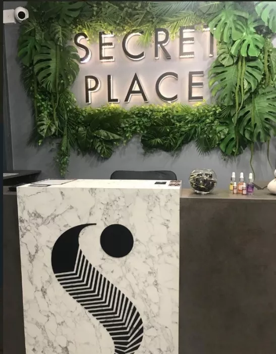 Салон красоты "SECRET PLACE".