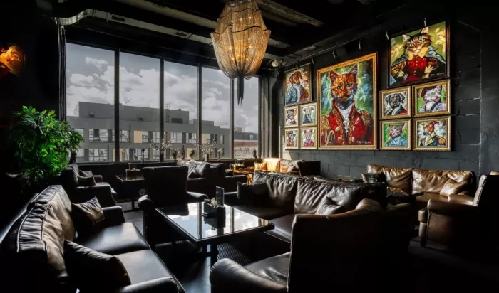 Сеть баров паровых коктейлей "Барвиха lounge".