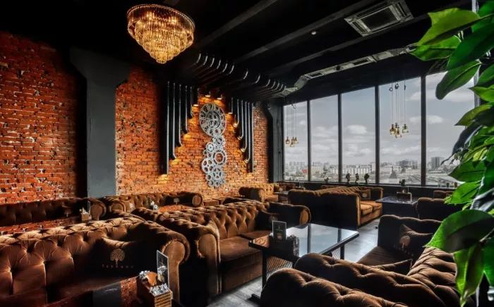 Сеть баров паровых коктейлей "Барвиха lounge".
