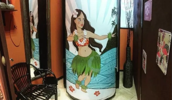 Лаборатория профессионального загара "Maui Studio".