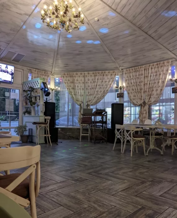 Кафе грузинской кухни "Тамада"