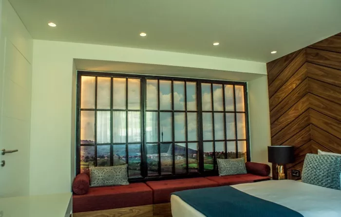 Hotel Hedonic