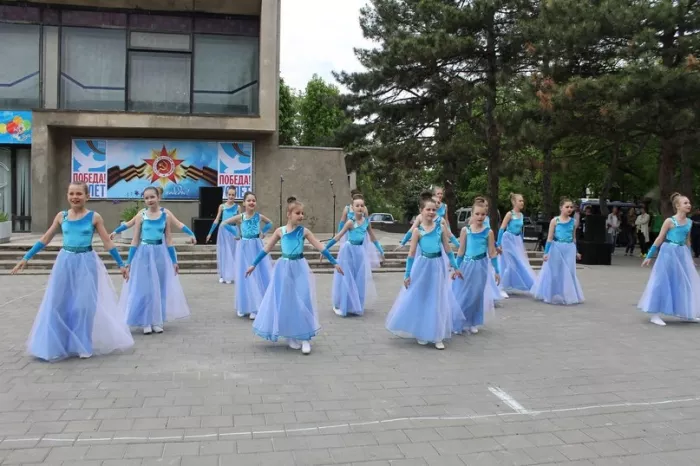 Детская хореографическая студия "Радуга"