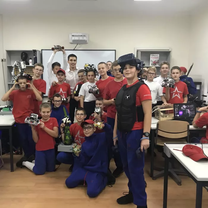 Клуб робототехники "Fencing Robotics"