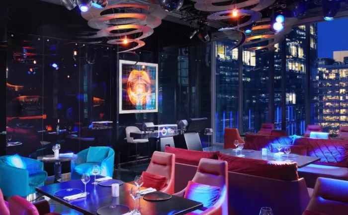 Ресторан-бар "CityVoice & SixFloor".