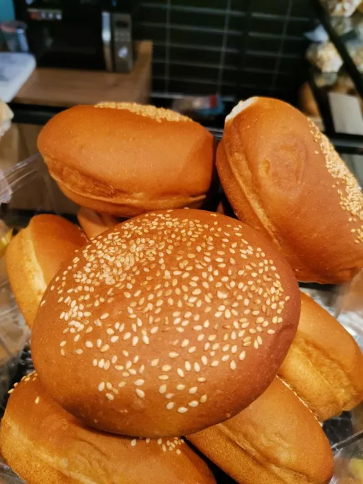 Пекарня "БуLки".