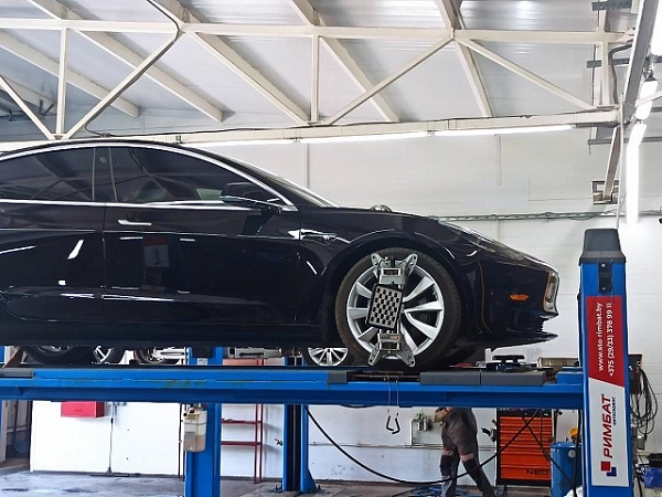 Ремонт и обслуживание автомобилей "Razval 3D Hovo".