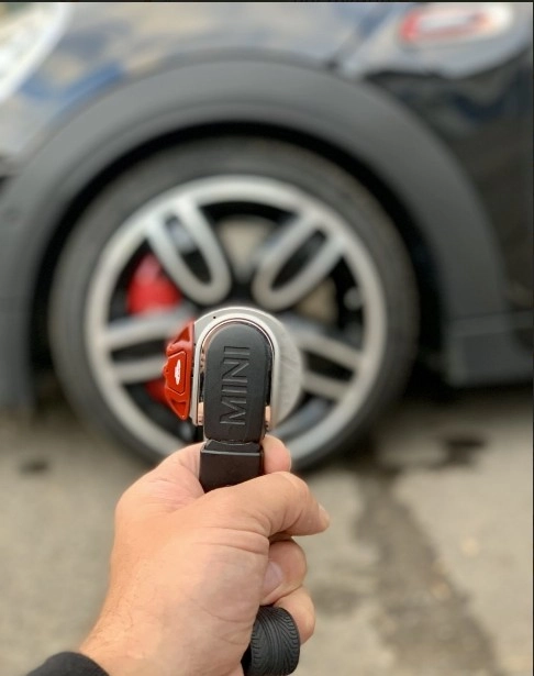 Ремонт ходовой части автомобиля "Mini club service".