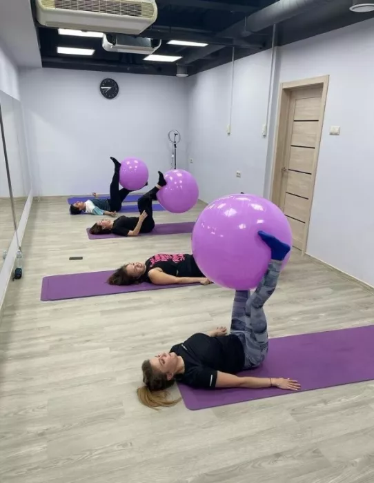 Фитнес-студия "Ls fit".