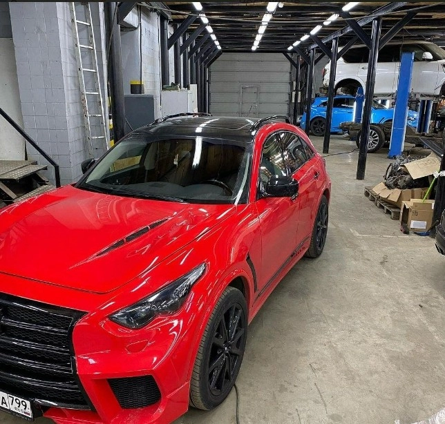 Автотехцентр "Infinitiland".