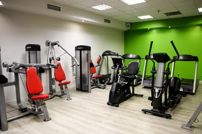 Фитнес-клуб "PARK fit".