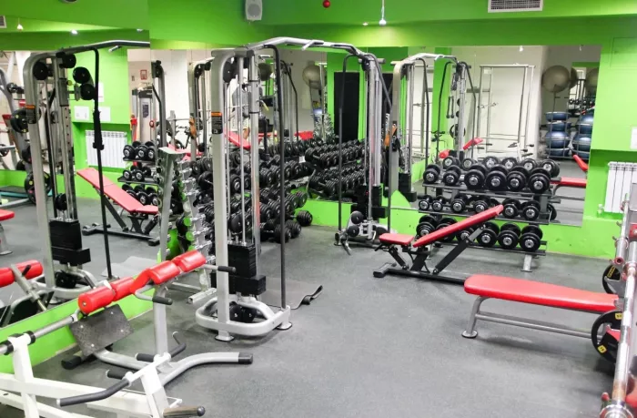 Фитнес-клуб "PARK fit".