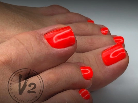  Салон красоты "V2 Nail & Beauty Studio"