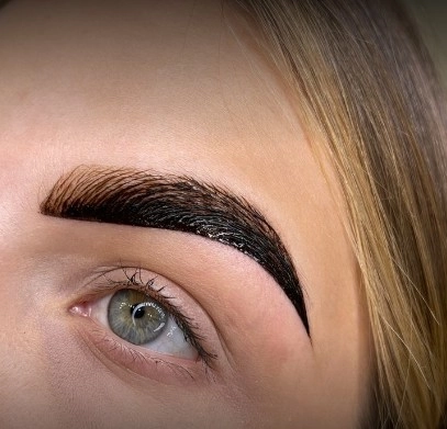  Салон красоты "V2 Nail & Beauty Studio"