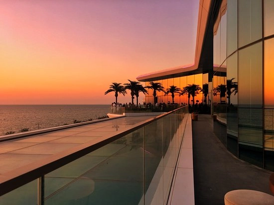 Бар "SoBe Dubai"