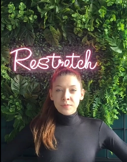 Студия растяжки и фитнеса "Restretch".