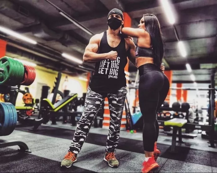 Фитнес-центр "Limefit".