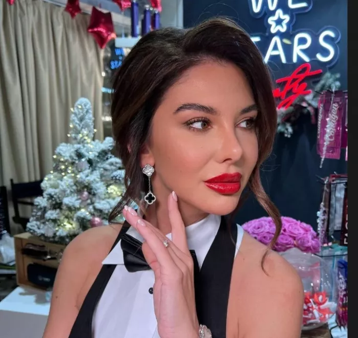Студия красоты "We Stars Beauty".