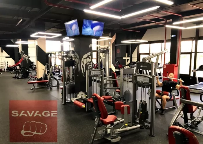 Фитнес-клуб "Savage Fitness".