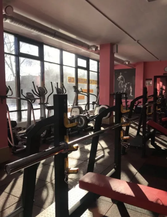 Тренажёрный зал "SUN GYM big power".