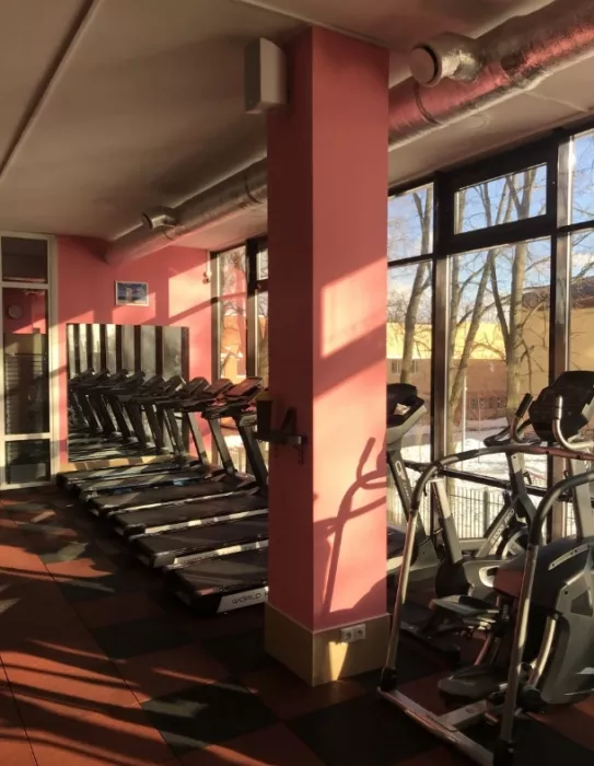 Тренажёрный зал "SUN GYM big power".