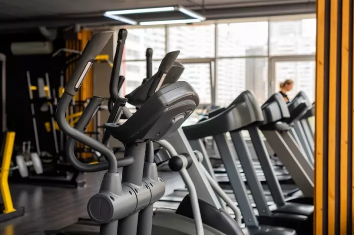Фитнес-клуб "Fitness life.pro".