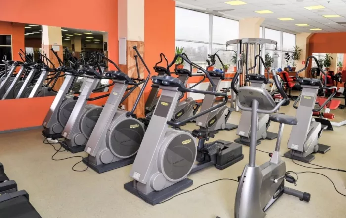 Фитнес-клуб "Platinum fitness".