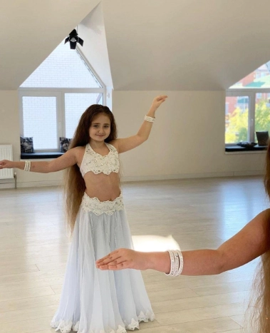 Центр "V-dance studio".