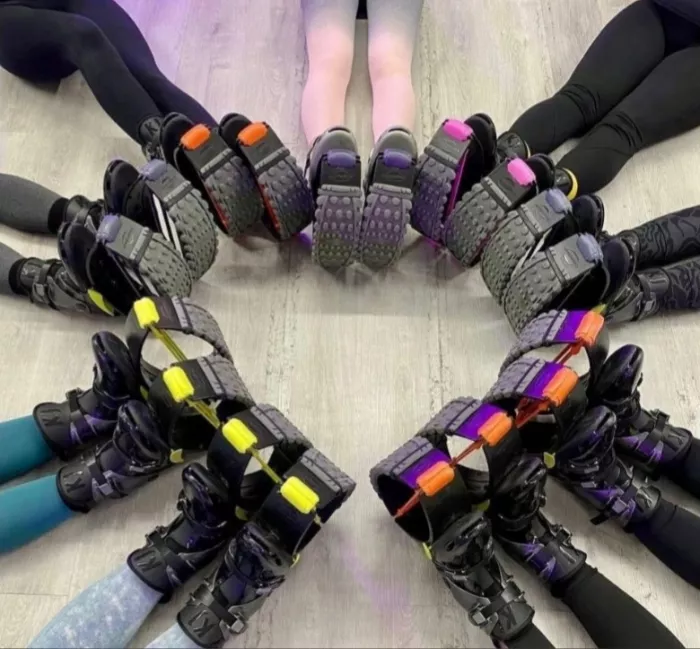Фитнес-студия "Kangoo jumps mafia".
